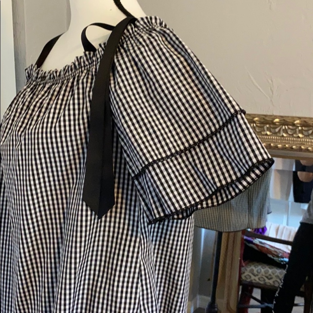BONDED TOP❤️ - Picture 3 of 5